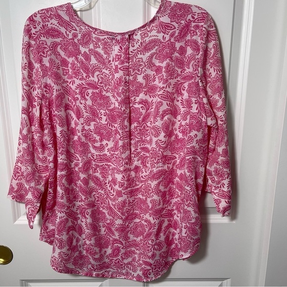 NWOT Counterparts Pink and White Paisley Floral V-Neck 3/4 Sleeve Top Blouse M - Picture 9 of 16